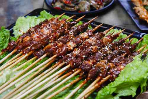 自制羊肉串的做法 味道飄香回味無窮