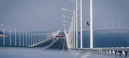 世界上最長的跨海大橋港珠澳大橋