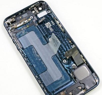 蘋果iphone5拆解圖 iphone5真機(jī)超詳細(xì)拆解圖過程