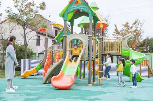 冬季幼兒園氣溫降溫溫馨提示語大全