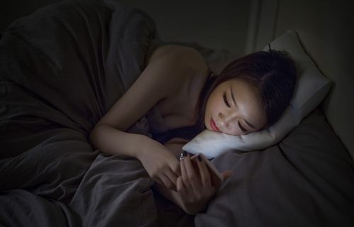 孕婦長期熬夜有哪些危害?孕期遠(yuǎn)離熬夜