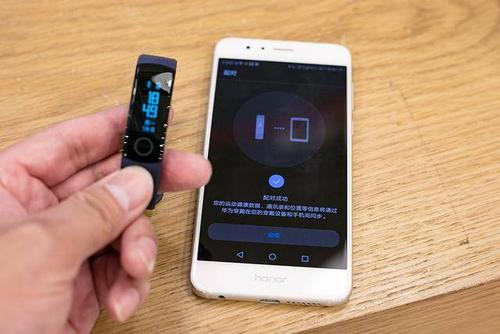 榮耀手環(huán)怎么連接手機 榮耀手環(huán)配對手機方法