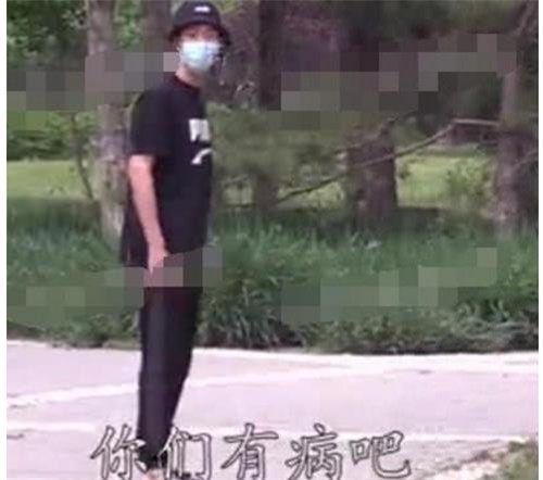 李現(xiàn)怒斥跟拍者有病怎么回事 跟拍者做了什么