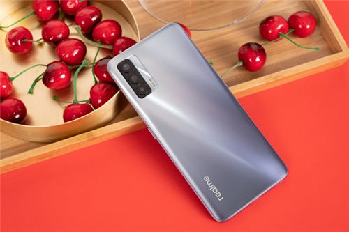 realme V15好不好 realme V15配置如何