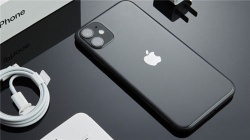 iPhone11和紅米k40pro+哪個(gè)好 哪個(gè)值得買(mǎi)